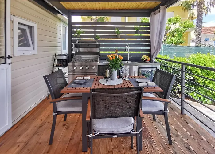 2 Bedroom Awesome In * Vantacici